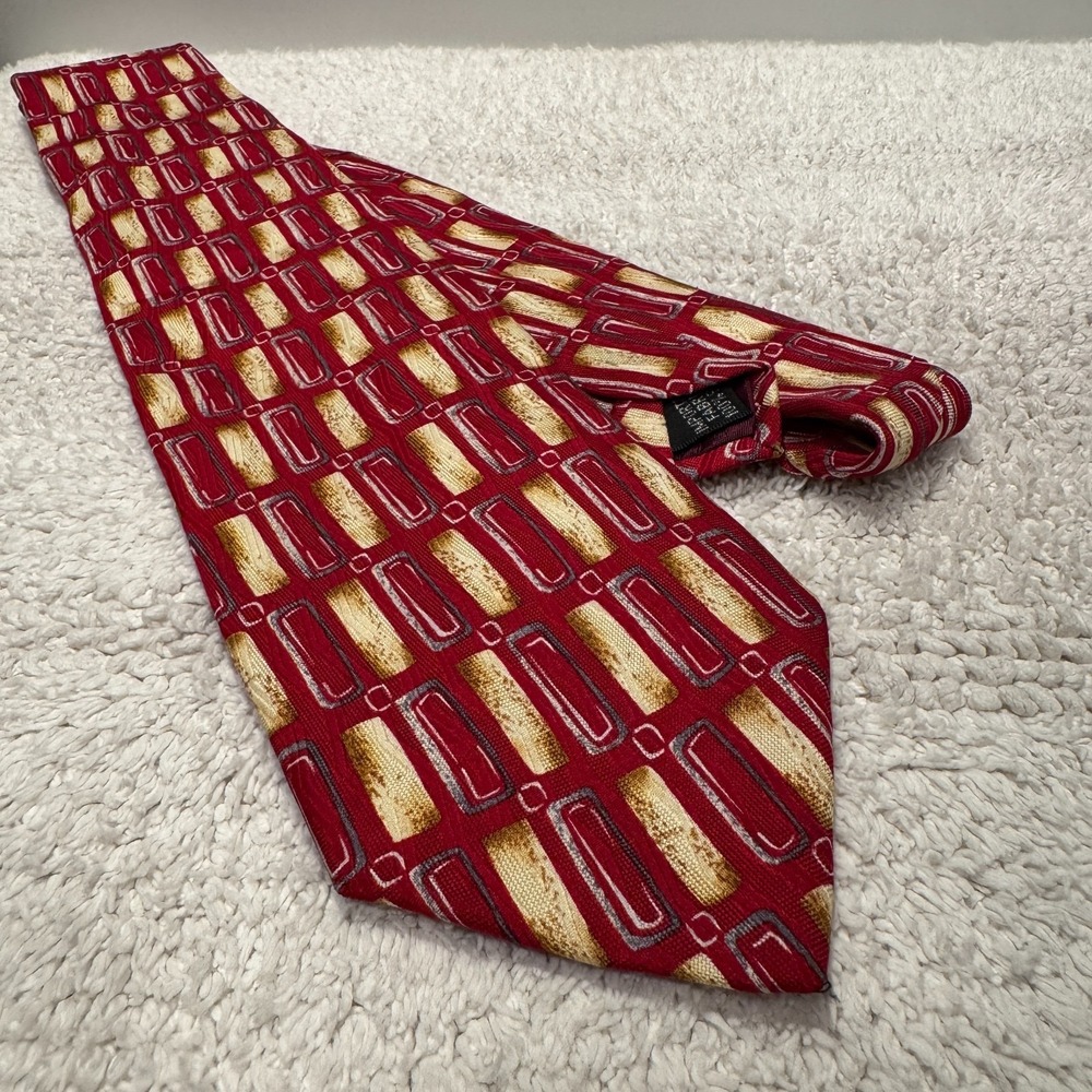 Barrington Tie red Geometric Foulard Art Deco 100% Silk USA Made Necktie VTG